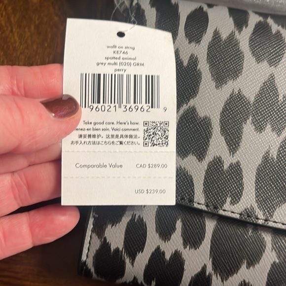 Kate Spade Black and White Leopard Print Women's Bag - Picture 6 of 11